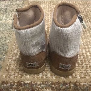 Girls size 11 Ugg boots